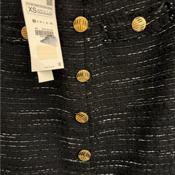 Zara Tweed Pencil Skirt with Gold Accents NWT - Picture 2 of 5